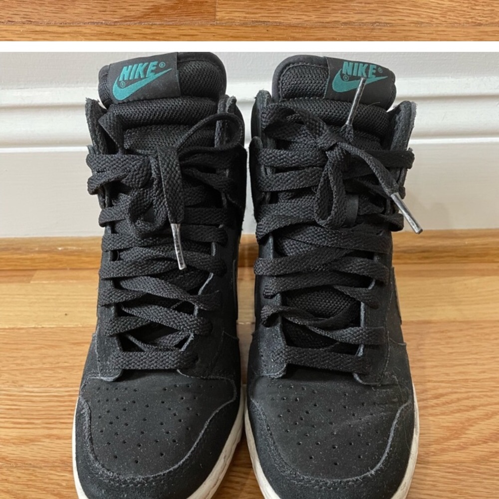 Nike Platforms Size 6
